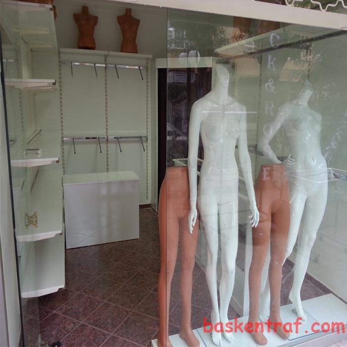 Ahşap Duvar Rafı 16