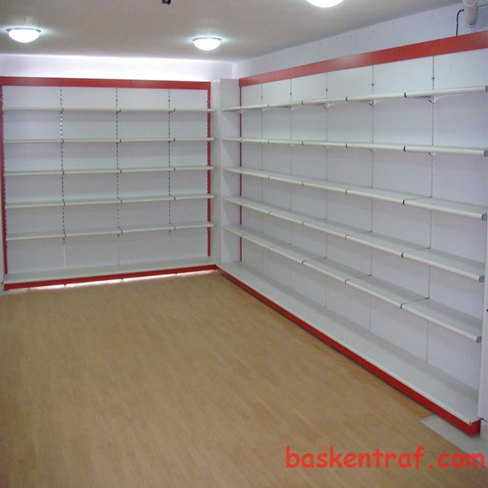 Mağaza Giyim Rafı 38